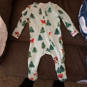 Angel Dear Christmas Bison footie